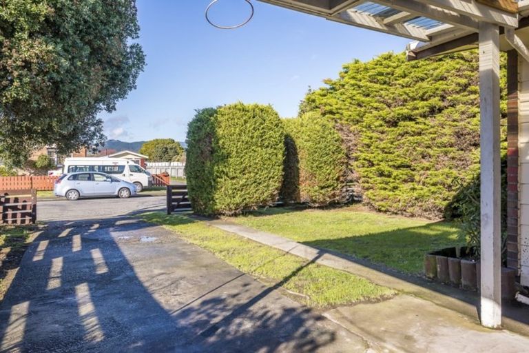 Photo of property in 39a Michael Road, Paraparaumu Beach, Paraparaumu, 5032