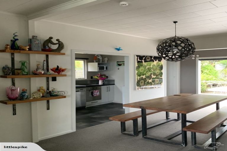 Photo of property in 11 Guys Hill Road, Hospital Hill, Napier, 4110