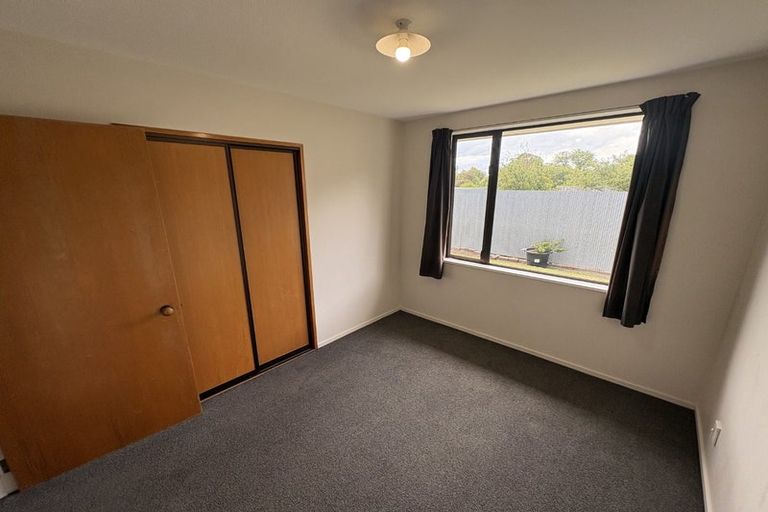 Photo of property in 21 Ballantyne Avenue, Upper Riccarton, Christchurch, 8041