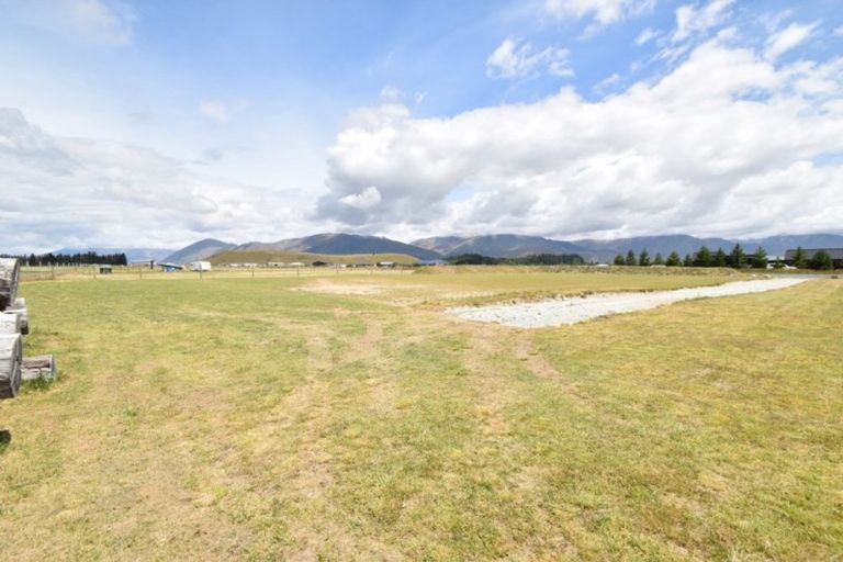 Photo of property in 33 Old Glen Lyon Road, Twizel, 7999