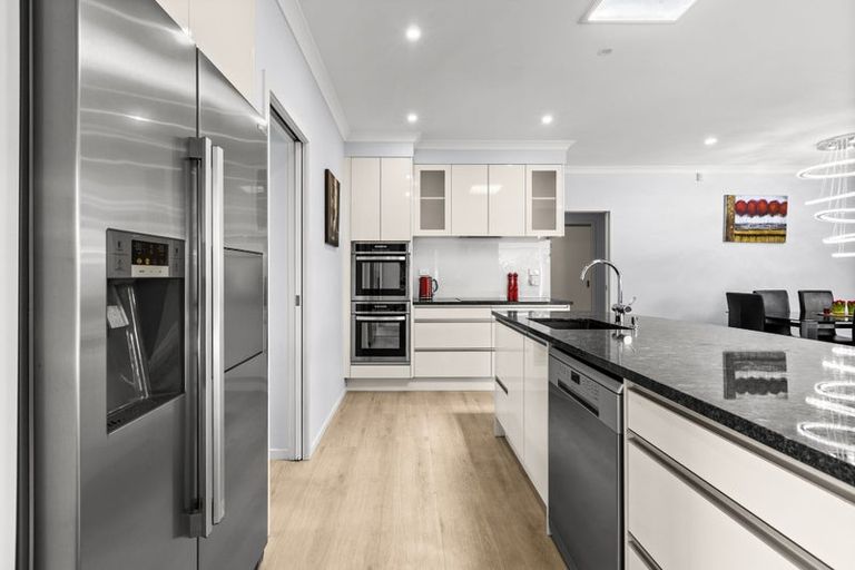 Photo of property in 37 Kapiti Drive, Poraiti, Napier, 4112