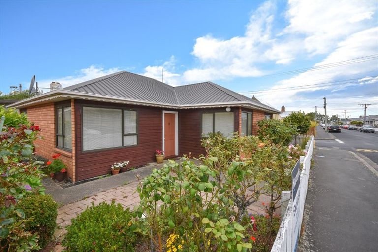 Photo of property in 22a Richmond Street, Forbury, Dunedin, 9012