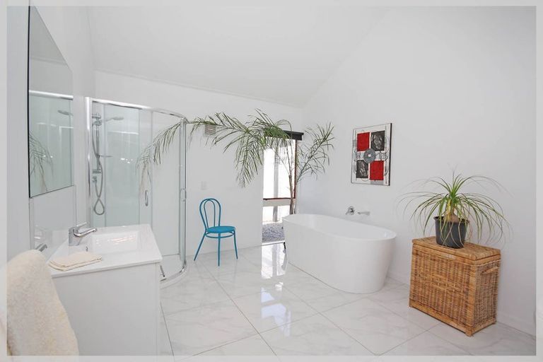 Photo of property in 450 Foxton Shannon Road, Foxton, 4893