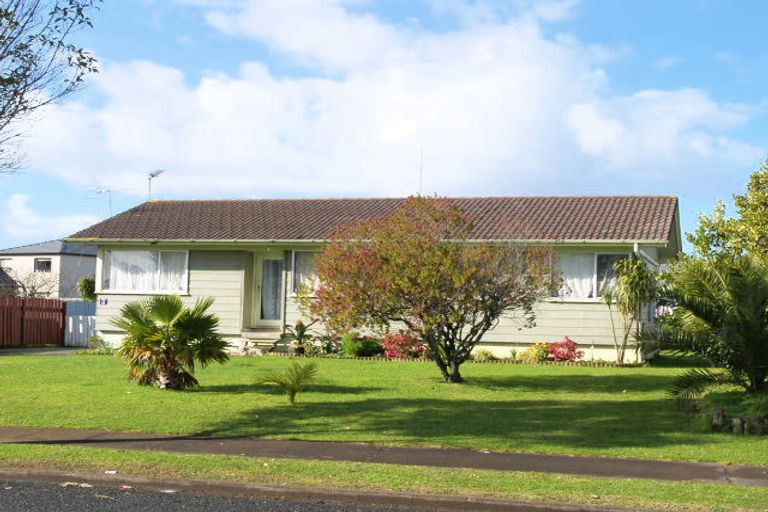Photo of property in 24 Dewhurst Place, Favona, Auckland, 2024