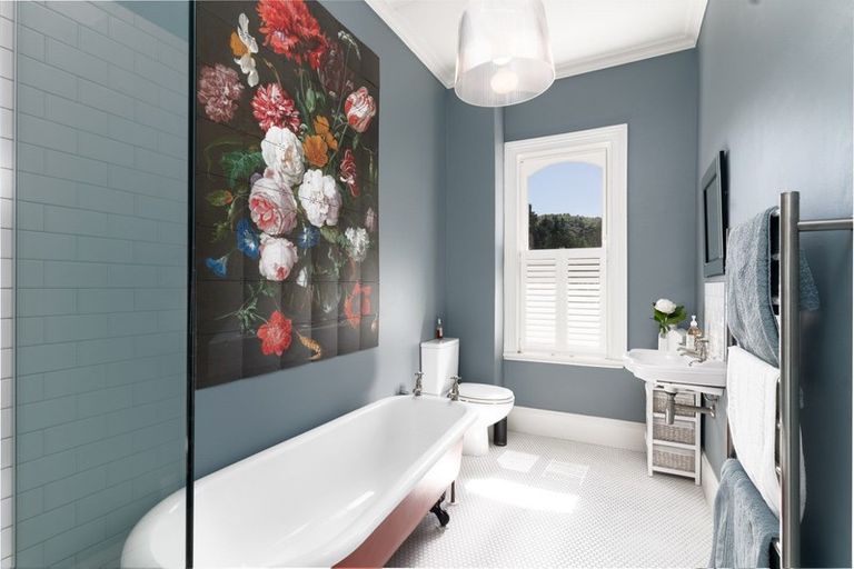 Photo of property in 17 Johnston Street, Featherston, 5710