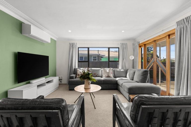 Photo of property in 63 Coverdale Street, Onekawa, Napier, 4110