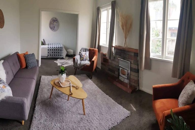 Photo of property in 36 Hobson Street, Maeroa, Hamilton, 3200