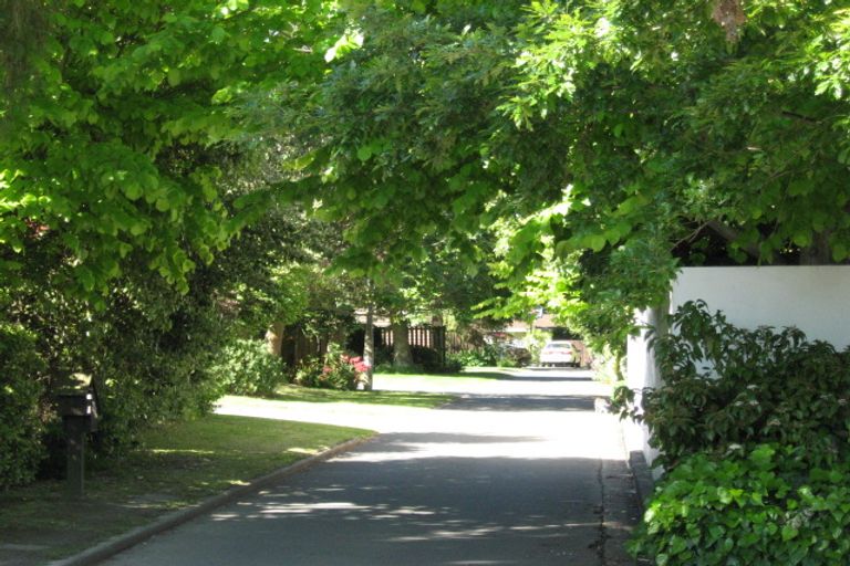 Photo of property in 24d Crosdale Place, Burnside, Christchurch, 8042