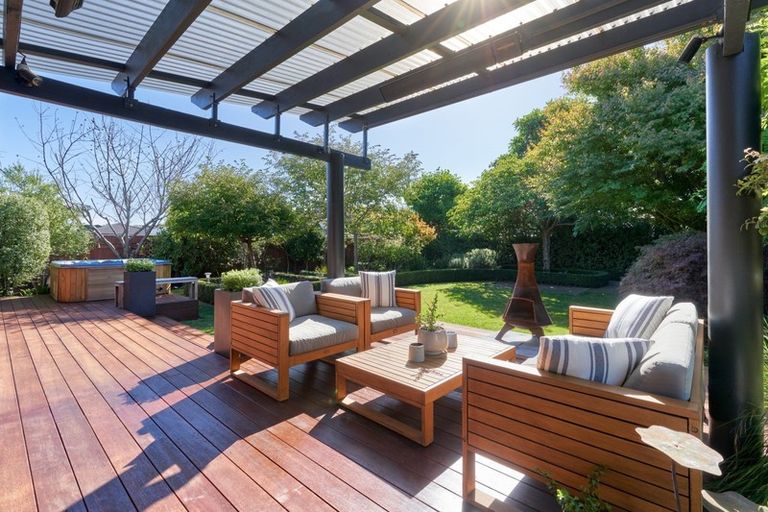 Photo of property in 11a Bowling Road, Greenmeadows, Napier, 4112