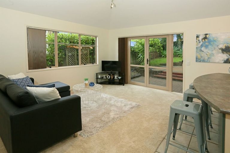 Photo of property in 17 Pippen Court, Henderson, Auckland, 0612