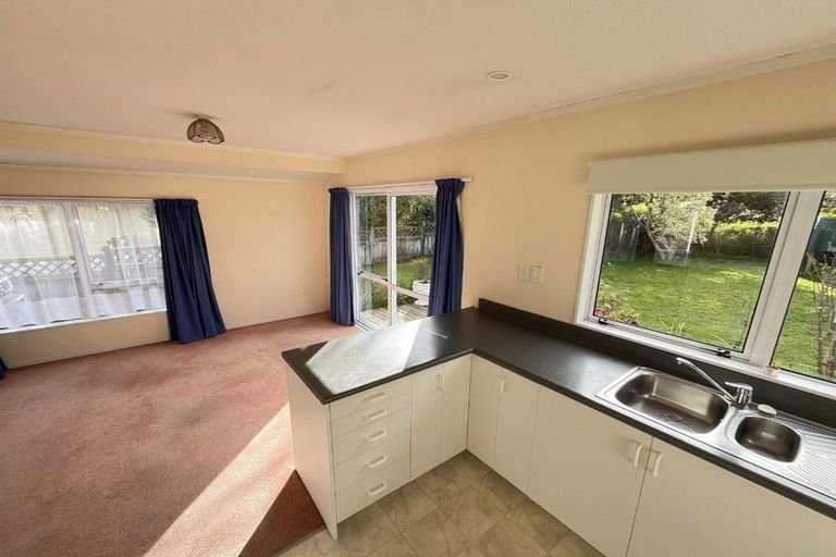 Photo of property in 35b Grays Road, Camborne, Porirua, 5026