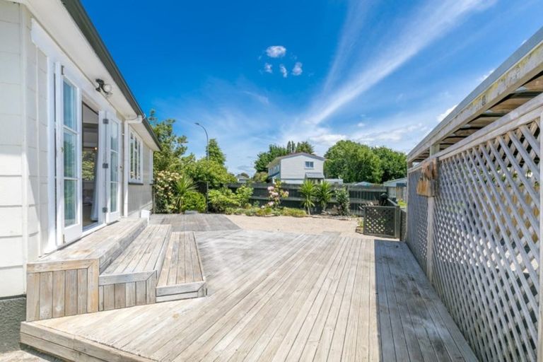 Photo of property in 2 Haultain Street, Fairfield, Hamilton, 3214