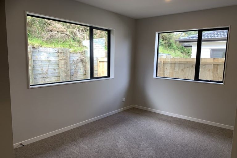 Photo of property in 20 Springhill Lane, Sunnyvale, Auckland, 0612
