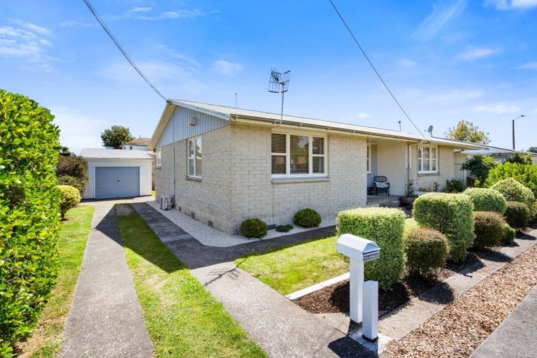 Photo of property in 36c Lucknow Road, Havelock North, 4130
