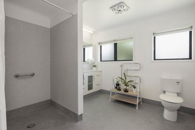 Photo of property in 2 Bransley Grove, Katikati, 3129