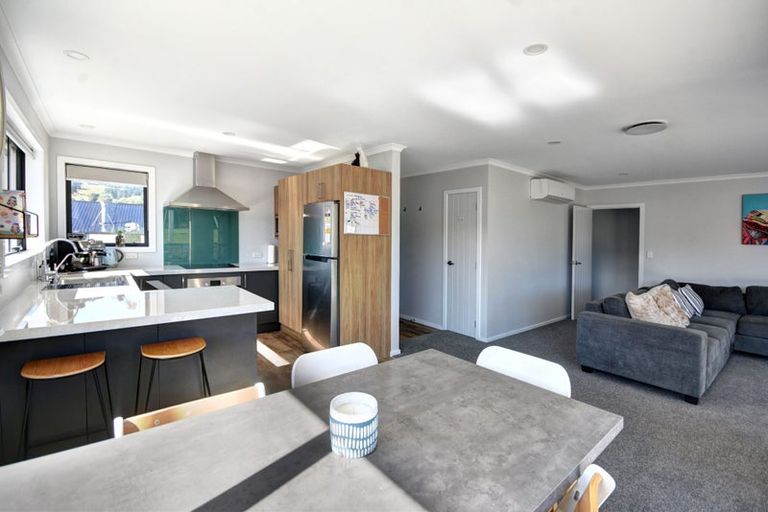 Photo of property in 48 Heathfield Drive, Mosgiel, 9024