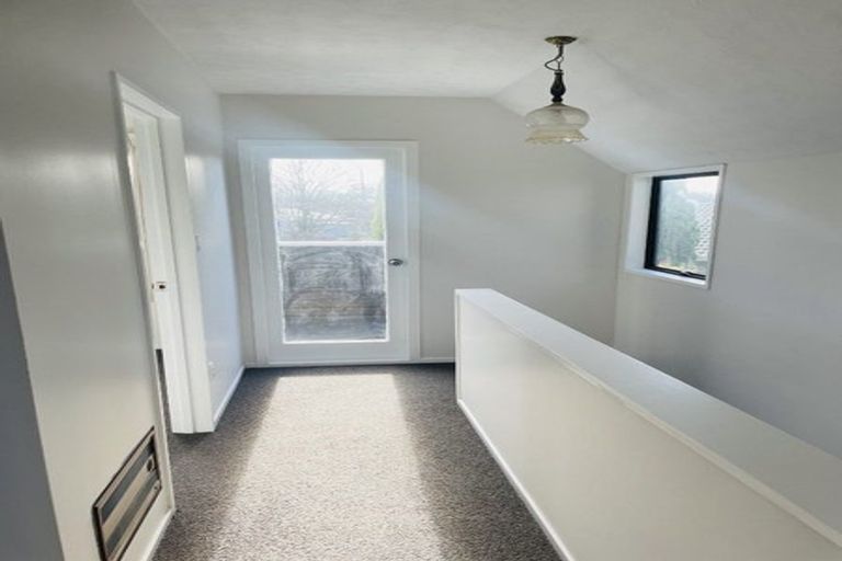 Photo of property in 1/35 Solway Avenue, Ilam, Christchurch, 8041