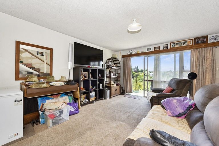 Photo of property in 2/1196 Victoria Street, Whitiora, Hamilton, 3200