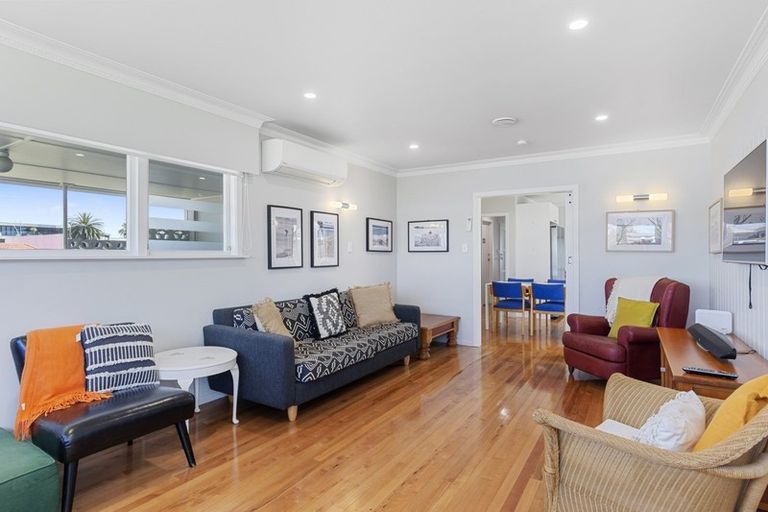 Photo of property in 46 Pitau Road, Mount Maunganui, 3116