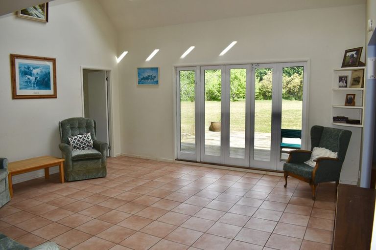 Photo of property in 70 Otaki Gorge Road, Hautere, Otaki, 5582