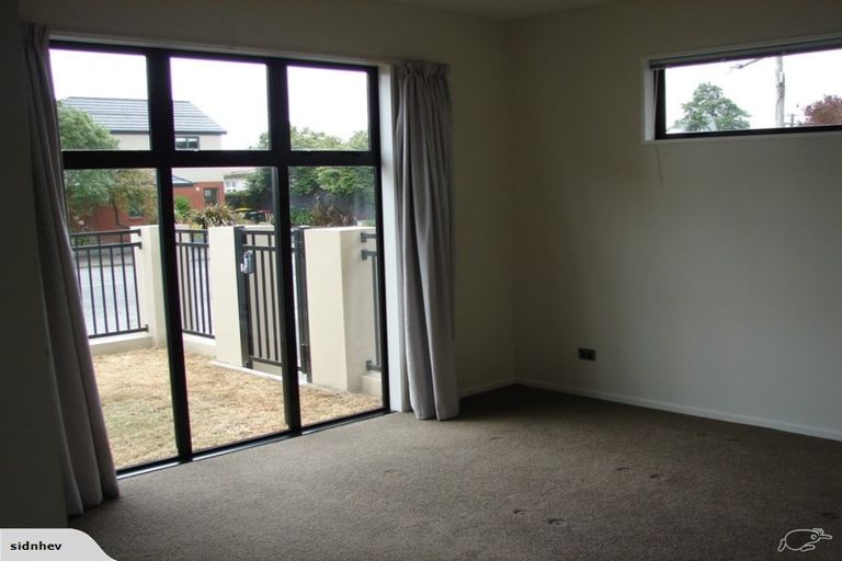 Photo of property in 16 Strauss Place, Somerfield, Christchurch, 8024