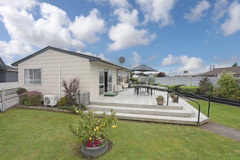Photo of property in 4 Maple Street, Bunnythorpe, Palmerston North, 4478
