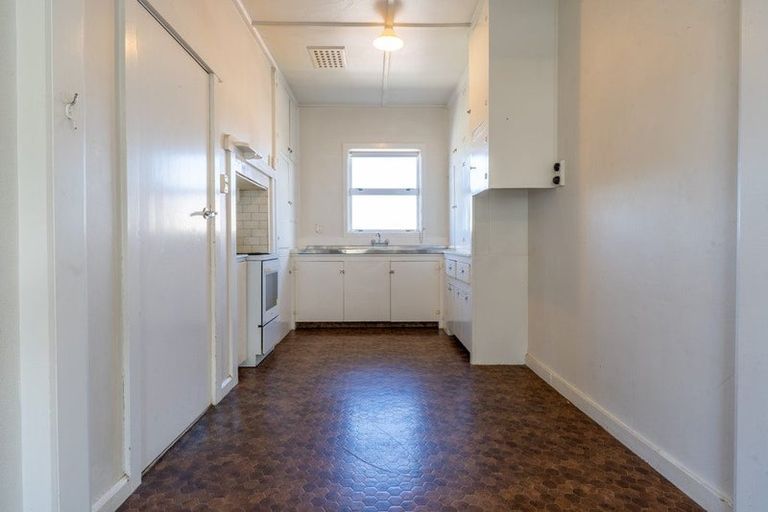 Photo of property in 41 Regent Street, West End, Timaru, 7910