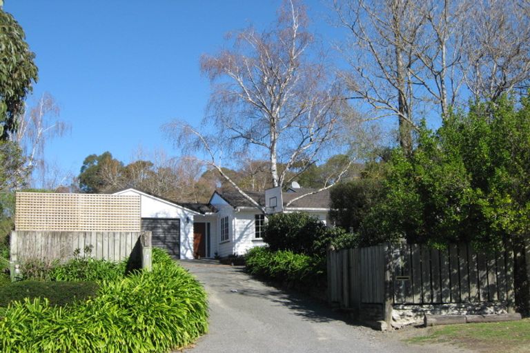 Photo of property in 8 Keirunga Road, Havelock North, 4130