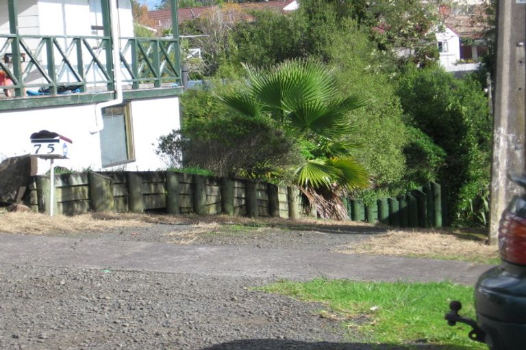 Property details for 75 Simpson Road, Ranui, Auckland, 0612