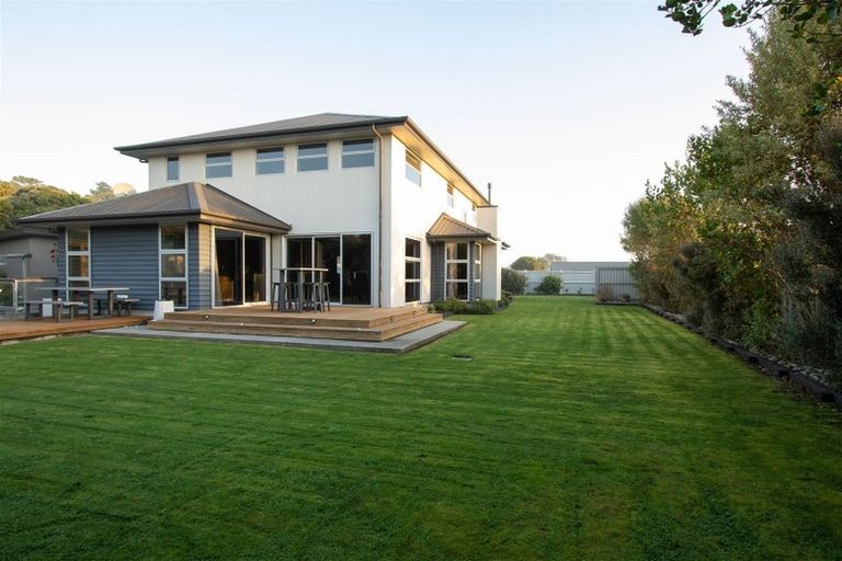 Photo of property in 14 Richards Drive, Hokitika, 7810