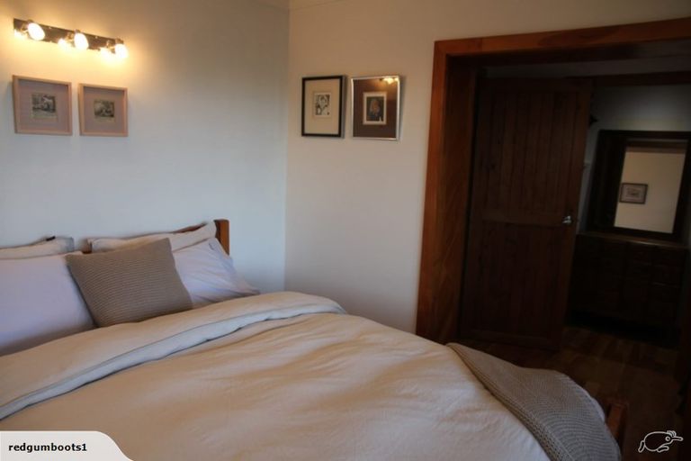 Photo of property in 25 Rosario Crescent, Red Beach, 0932