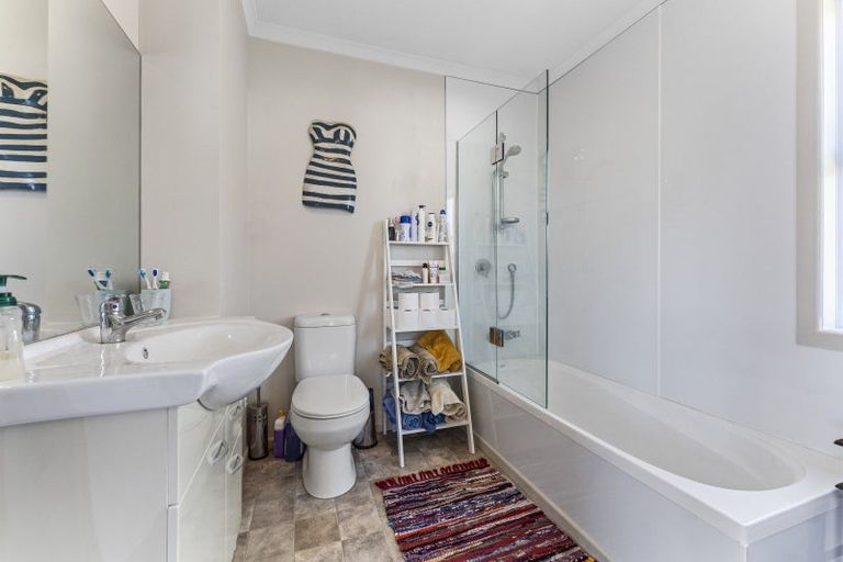 Photo of property in 14 Muapoko Street, Himatangi Beach, Foxton, 4891