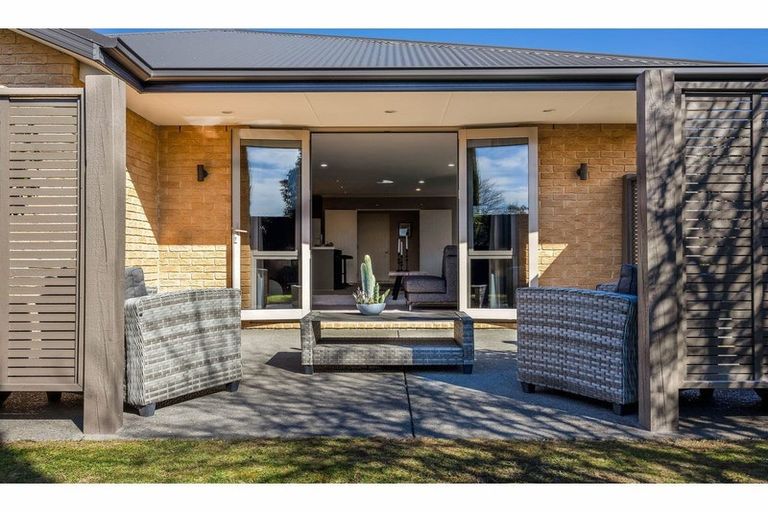 Photo of property in 42a Santa Rosa Avenue, Halswell, Christchurch, 8025