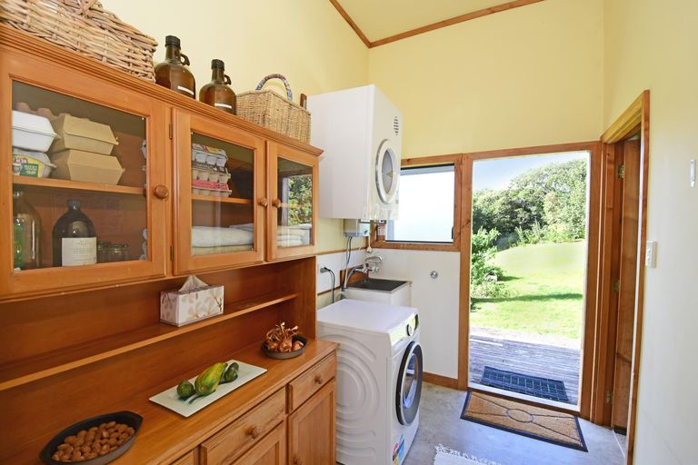 Photo of property in 32 Waterview Crescent, Kaiwaka, 0573