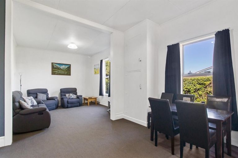 Photo of property in 2 Point Bush Road, Waimate, 7924