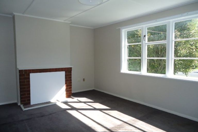 Photo of property in 36 Molesworth Street, Taita, Lower Hutt, 5011