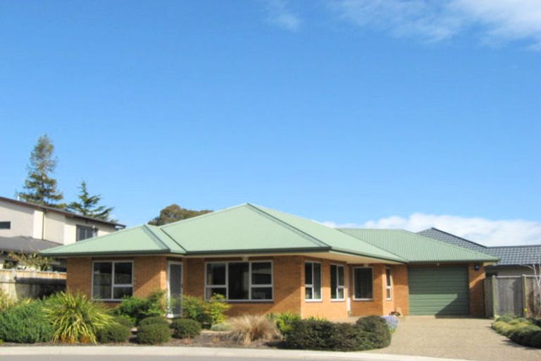 Photo of property in 7 Saint Hill Rise, Havelock North, 4130