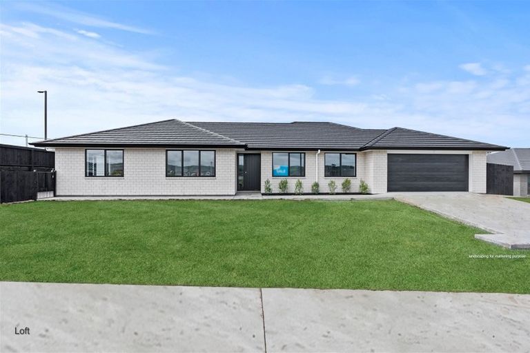 Photo of property in 16 Aitkenhead Street, Pokeno, 2402