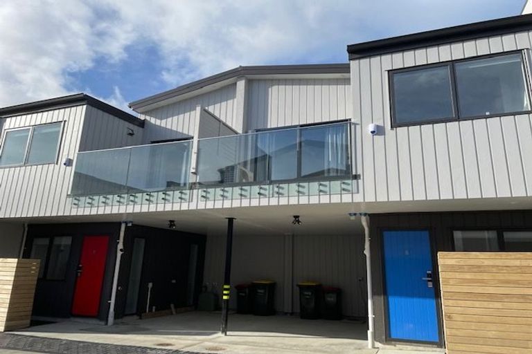 Photo of property in 15 Panga Place, Henderson, Auckland, 0612