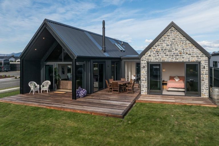 Photo of property in 18 Wakanini Place, Mapua, 7005