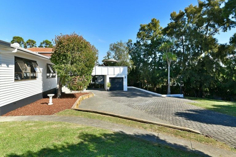 Photo of property in 42 Brian Crescent, Stanmore Bay, Whangaparaoa, 0932