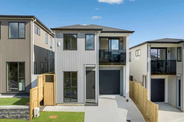 Photo of property in 9 Sagitta Drive, Flat Bush, Auckland, 2019