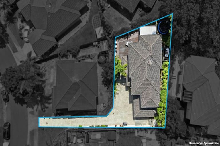 Photo of property in 18b Leafield Crescent, Henderson, Auckland, 0612