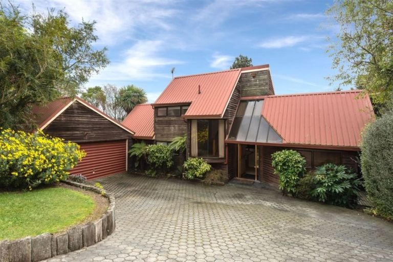 Photo of property in 15 Nehru Place, Cashmere, Christchurch, 8022