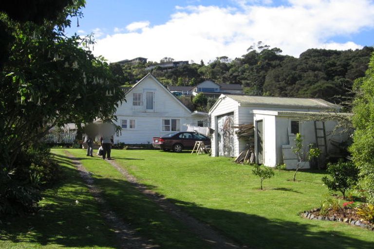 Photo of property in 15 Wellington Street, Russell, 0202