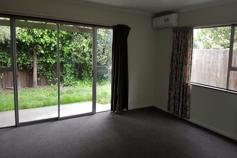 Photo of property in 6/9 Rachel Place, Avonhead, Christchurch, 8042