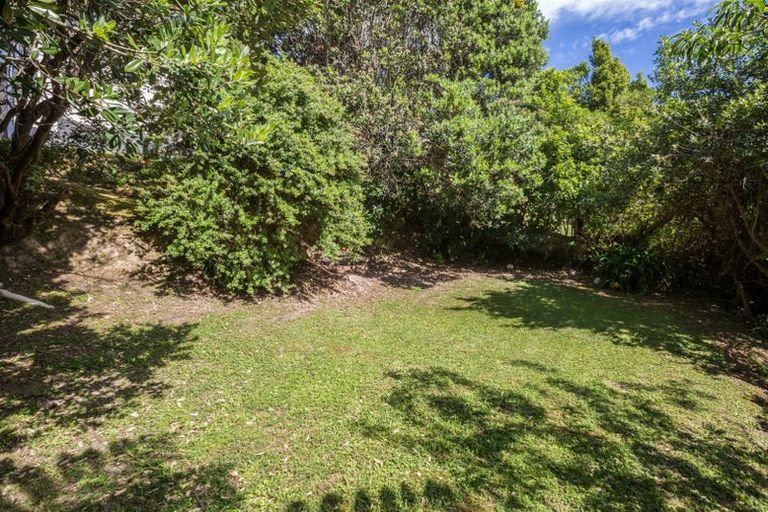 Photo of property in 66 Sievers Grove, Cannons Creek, Porirua, 5024