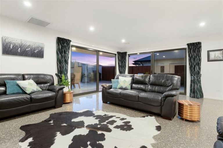 Photo of property in 23 Sutherland Drive, Kaiapoi, 7630
