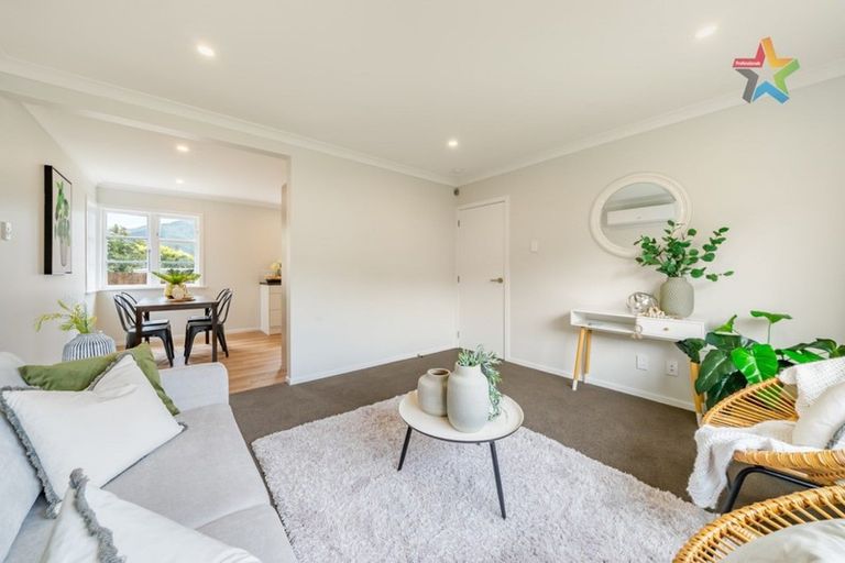 Photo of property in 110b Wellington Road, Wainuiomata, Lower Hutt, 5014