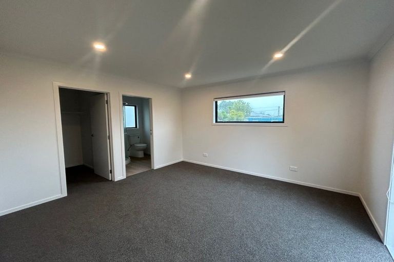 Photo of property in 26 Romilly Street, Westport, 7825